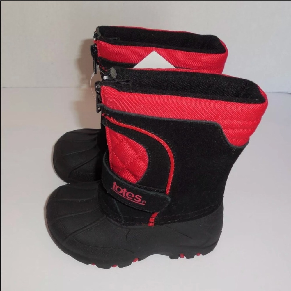 ALMOST GONE!  Kids totes boots varies sizes